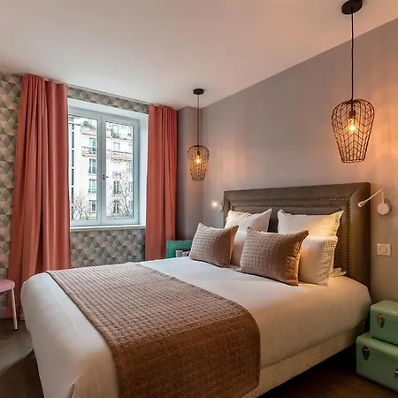 Be Luxury 4*