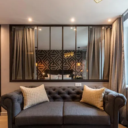 Be Luxury Aparthotel Parigi