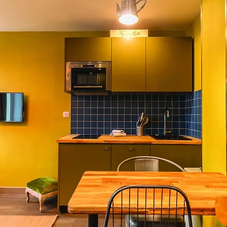 Be Luxury Aparthotel 4*